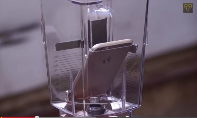 Новый  iPhone6 взбили в блендере