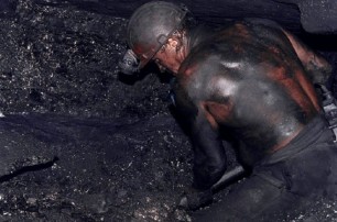 Добыча каменного и бурого угля в Украине падает