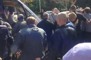 Регионала Шуфрича избили в Одессе (видео)
