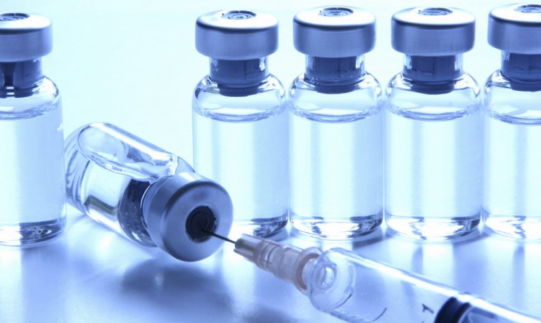 ВОЗ пообещала вакцину от Эболы в начале лета