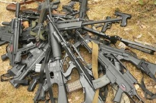 В Киеве усилился поток нелегального оружия из зоны АТО