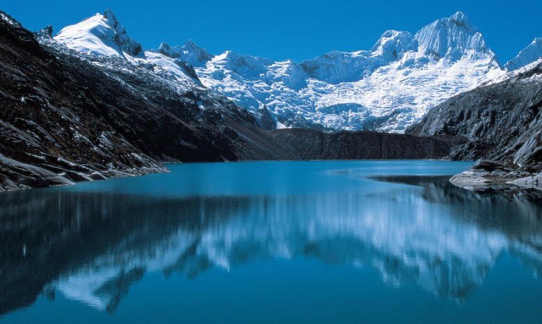 В Перу за 40 лет 40% ледников растаяли и превратились в озера