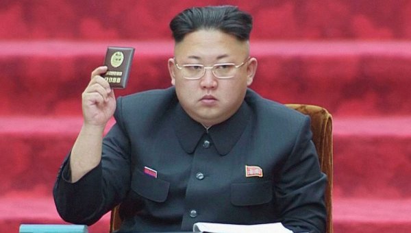 Ким Чен Ын объявился на публике