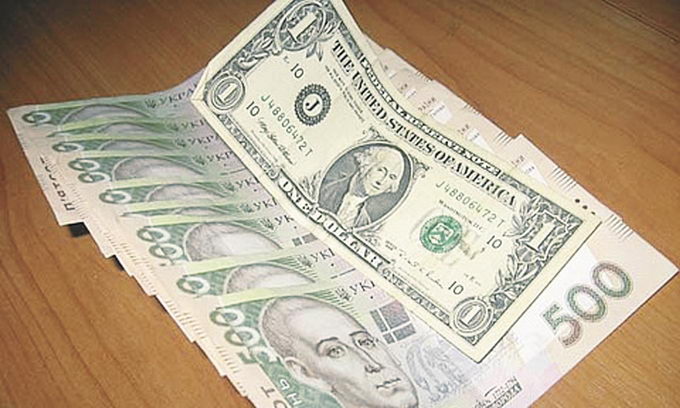 НБУ не сможет сдерживать курс доллара - эксперт