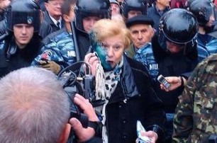 В Харькове коммунисты подрались с националистами