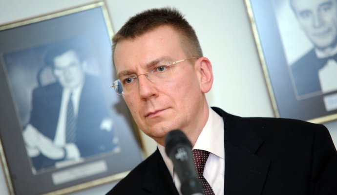 Глава МИД Латвии гордится тем, что он гей