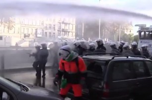 В Бельгии акция протеста закончилась боями с полицией