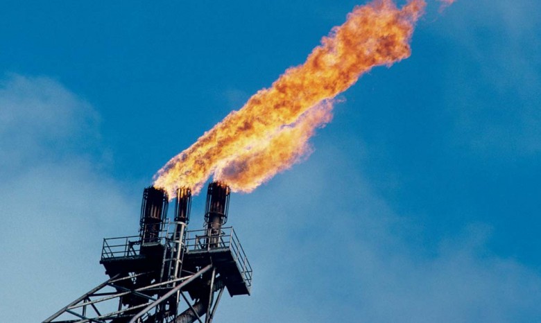 Частные компании грозят остановить добычу газа зимой