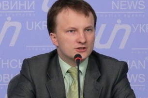 Работать в зоне АТО украинские банки не должны - Палий
