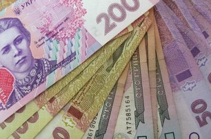 В следующем году Украина должна выплатить 10 миллиардов долгов - Устенко