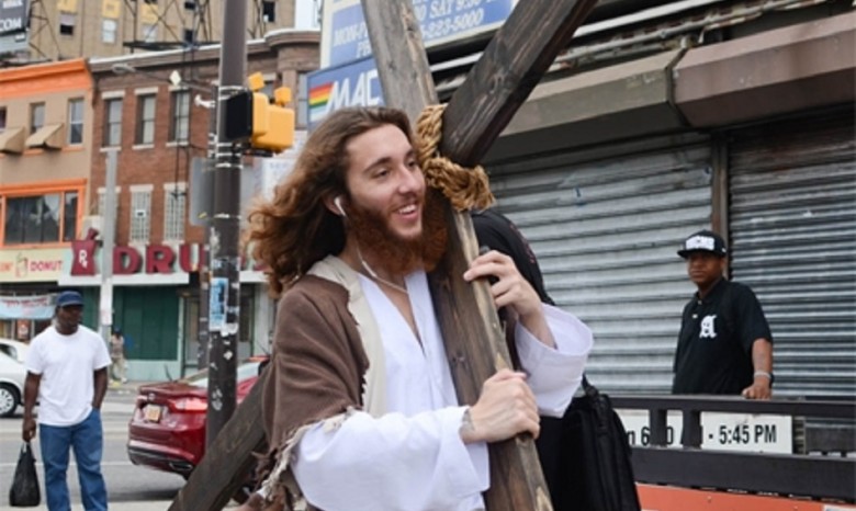 «Филадельфийского Иисуса» арестовали на катке
