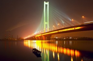 На Южном мосту в Киеве на три дня ограничат движение транспорта