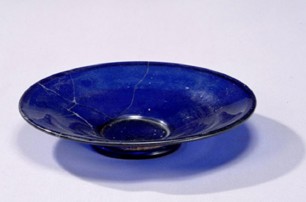 В Японии нашли древнеримскую стеклянную тарелку