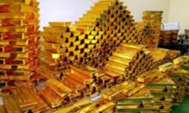 Уровень чистых золотовалютных резервов грозит дефолтом - эксперт