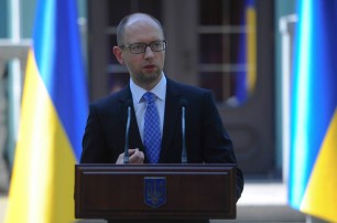 По «скрытым» расходам правительство Яценюка перегнало Кабмин Тимошенко - Охрименко