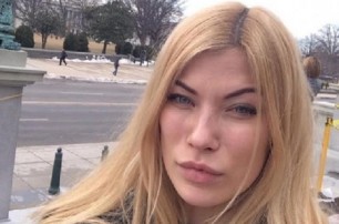 Дарина Ледовских отказалась от мандата из-за беременности
