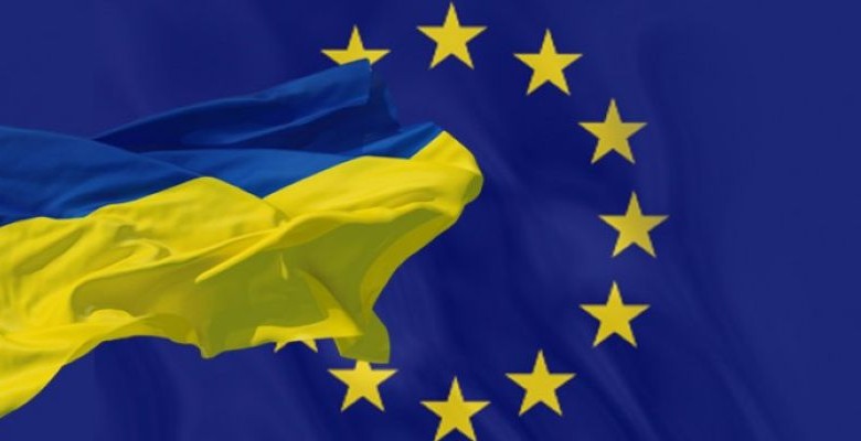 Ссорясь с Россией, Украина не сближается с Европой - газета Le Temps