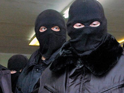 Вооруженные люди захватили СЧП «Чумаки» в Днепропетровской области