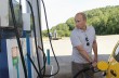 Путина удивляет, что в России дорожает бензин