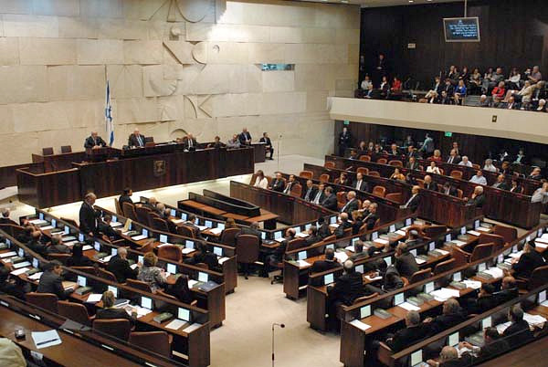 В Израиле парламент проголосовал за самороспуск
