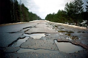 Хороших дорог в Украине не будет - экперт