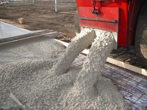 в Украине существенно упало производство цемента и бетона