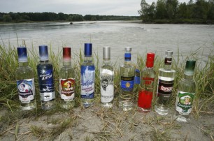 В России снизили цены на водку