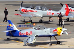 На авиашоу столкнулись два самолёта Red Bull (видео)