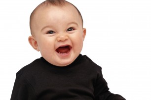 Младенец смеется как вселенское зло