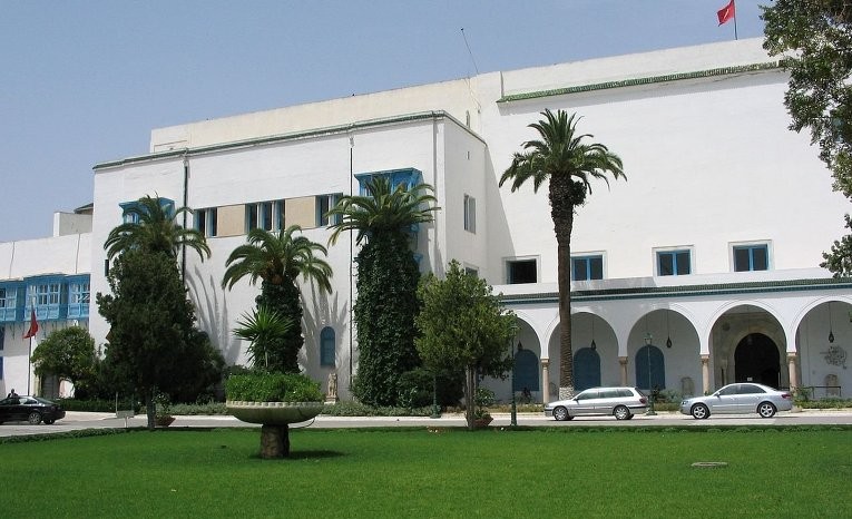 В музее Туниса застрелили восьмерых туристов