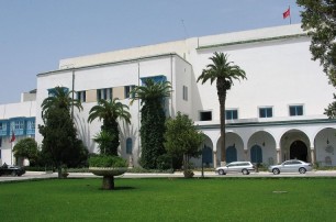 В музее Туниса застрелили восьмерых туристов