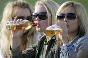 Для челябинских школьников закупили 6 тысяч литров пива