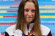 Российская чемпионка по плаванию боится рыбок