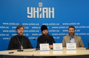 Официальная делегация УПЦ 30 апреля привезет в Украину Благодатный огонь из Иерусалима
