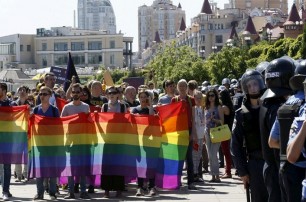 Все что нужно знать о ЛГБТ-марше в Киеве, который может вновь обернутся дракой