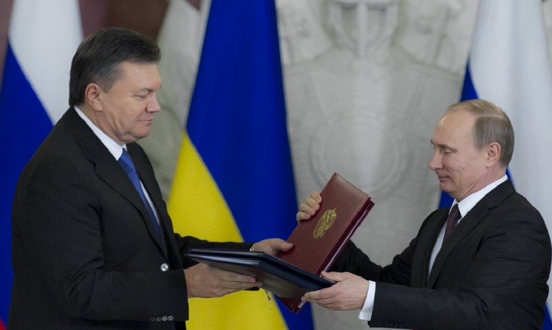 Янукович во времена президентства действовал в пользу России, речь идет о госизмене, – ГПУ