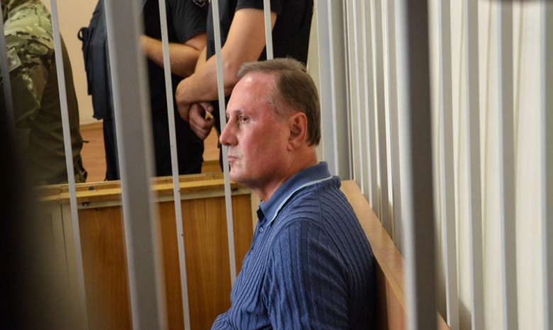 Суд в отношении Ефремова отложили на неопределенный срок
