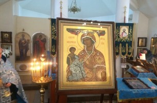 В Киев привезли икону Божией Матери «Милующая»