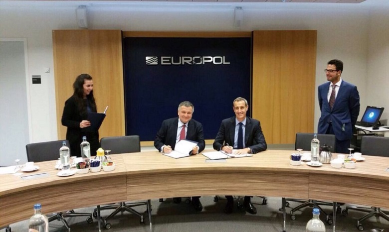 Нацполиция Украины и Европол подписали соглашение о стратегическом и оперативном сотрудничестве