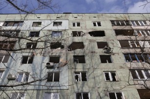 Обстрелы Авдеевки: из города эвакуировали реанимационное отделение, начали вывозить инвалидов
