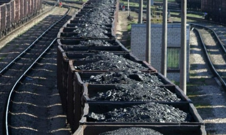 Минэнерго до пятницы попробует найти замену углю из Донбасса