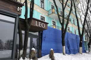 В центре Киева из гранатомета расстреляли ресторан