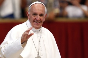 Папа Франциск помолился за мир в Украине (видео)
