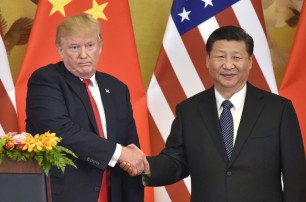 Трамп собирается вдвое повысить пошлины на товары из Китая
