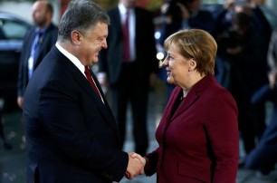 Лидеры Украины, Германии и Франции проведут переговоры в Ахене без Путина