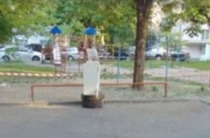 В Киеве возле детской площадки нашли гранату