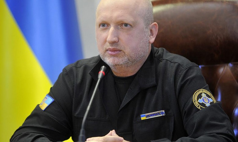 Турчинов рассказал об армии РФ на границе Украины