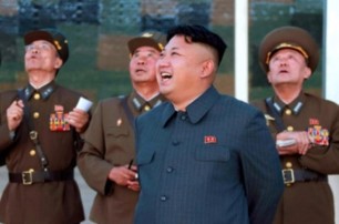 Ким Чен Ын готов отказаться от ядерного оружия в обмен на компенсации со стороны США