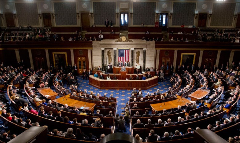 Конгресс США усилит санкции против России – сенатор Кардин