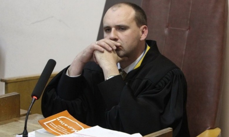 Обстоятельства смерти судьи Соломенского суда Бобровника